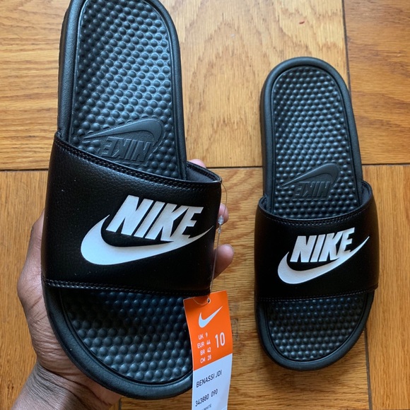 Men's Nike Benassi Slides Black Size 10 Boutique Men's Nike Benassi Slides Black Size 10 Boutique